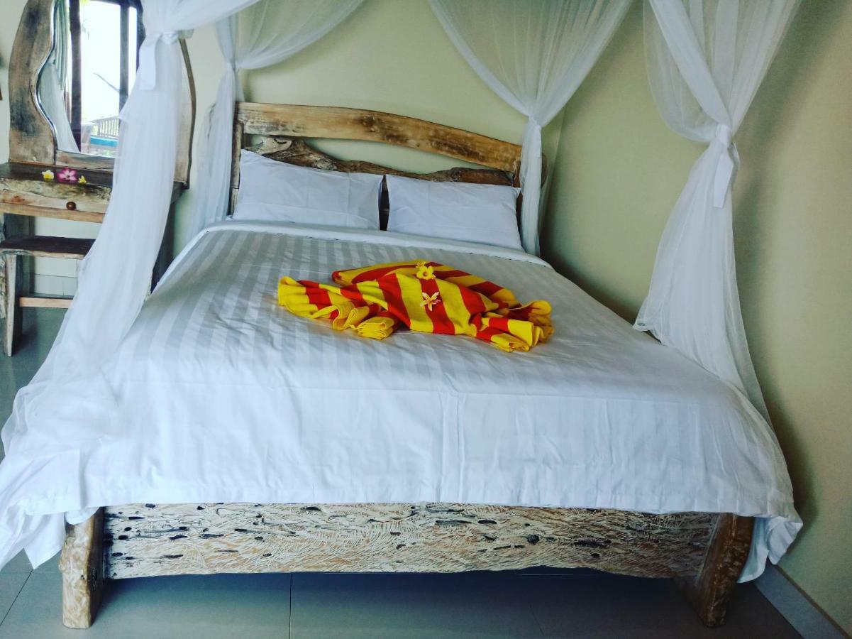 Bamboo Bali Hill Bungalows Амед Екстер'єр фото