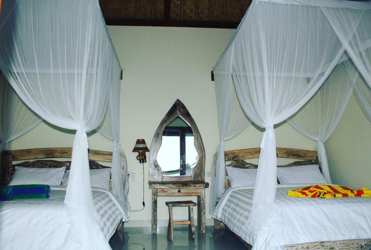 Bamboo Bali Hill Bungalows Амед Екстер'єр фото
